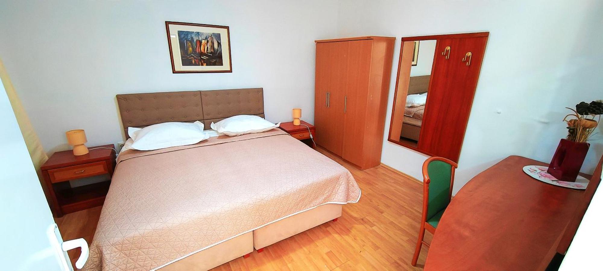 Apartments Jadranka Tučepi Pokoj fotografie