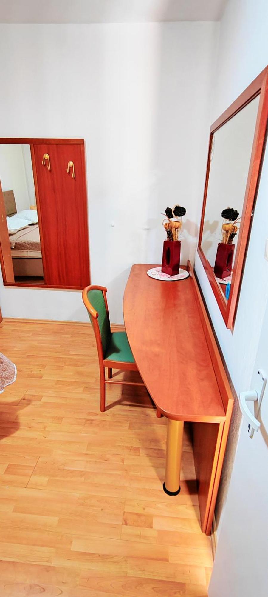 Apartments Jadranka Tučepi Pokoj fotografie